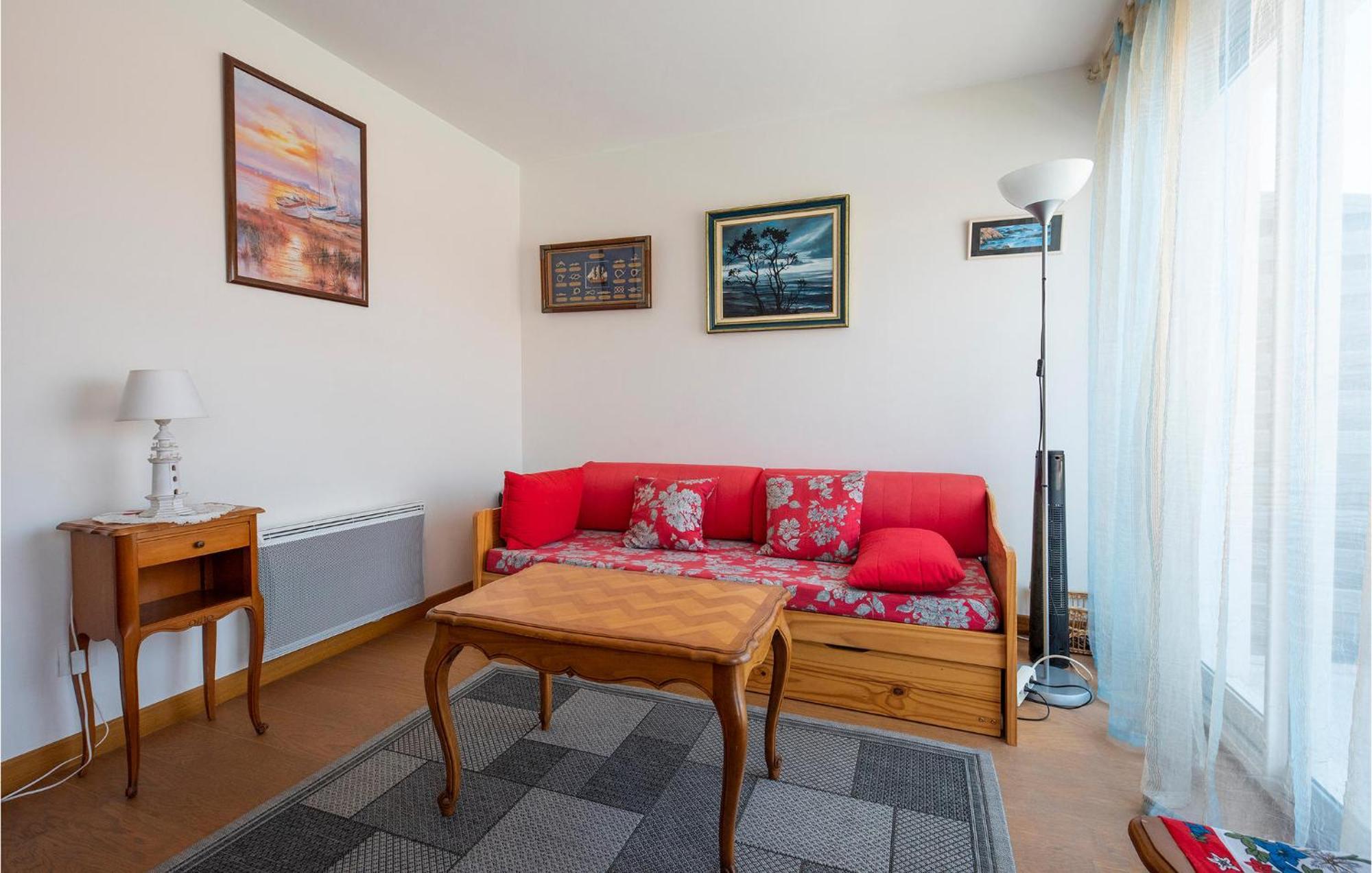 Gorgeous Apartment In Royan With Kitchen Bagian luar foto
